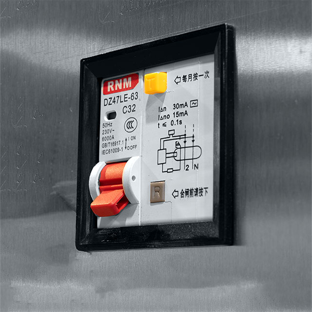 Multifunctional Filling And Center Sealing Sachet Machine FSM-320CS